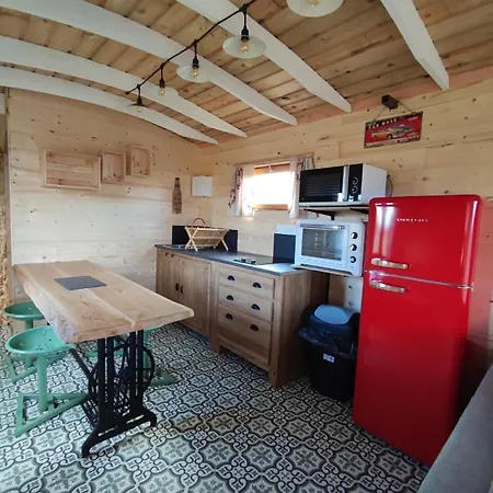 Casa de Férias Ma Roulotte Adoree Bissieres